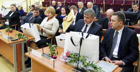 Rajono Taryboje – išleistuvių nuotaikos Rajono Taryboje – išleistuvių nuotaikos