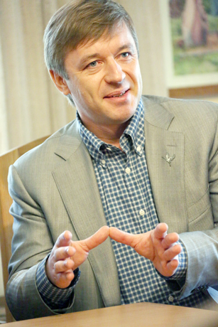 Ramūnas Karbauskis: „Mūsų laisvės garantas – kultūra“ Ramūnas Karbauskis: „Mūsų laisvės garantas – kultūra“