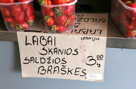 Braškės „z Warszawy“ – 3 eurai, nuo Šiaulių – 9 Braškės „z Warszawy“ – 3 eurai, nuo Šiaulių – 9