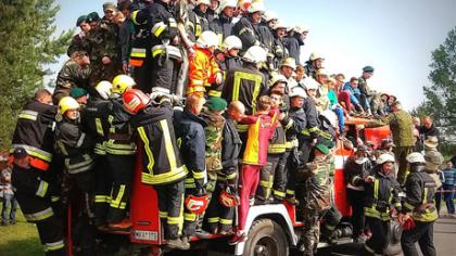 Ugniagesių savanorių šventėje – rekordas ir įsižiebiančios problemos